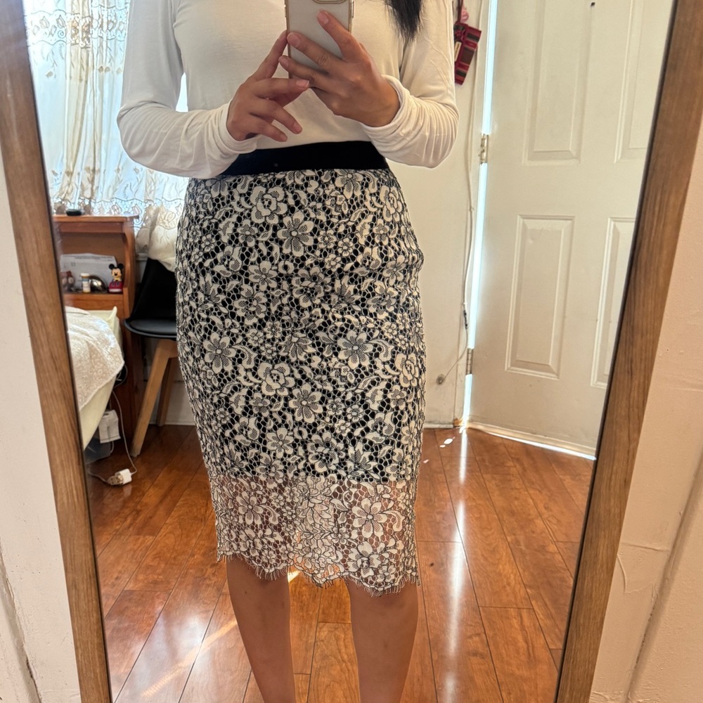 Express Black and White Floral Lace Pencil Skirt